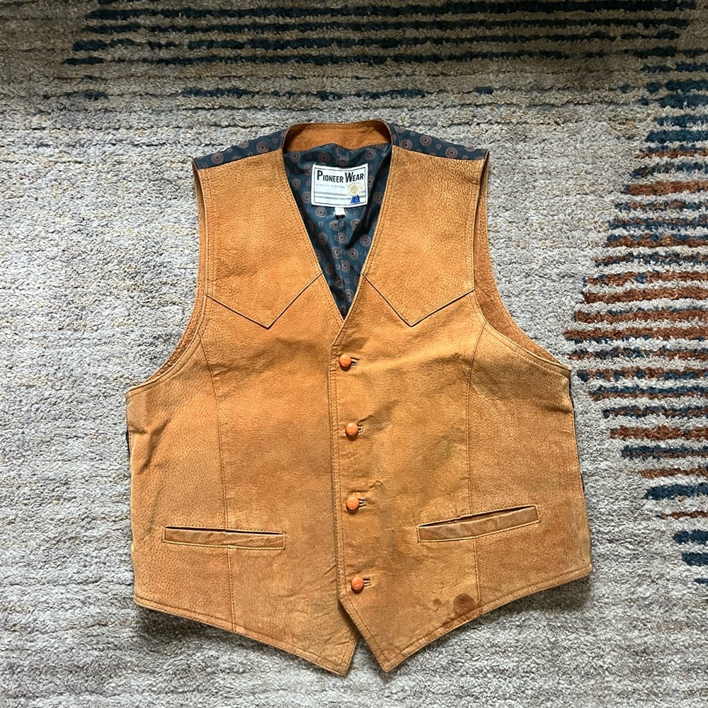 PIONEER Tan Vest with Patterned Lining